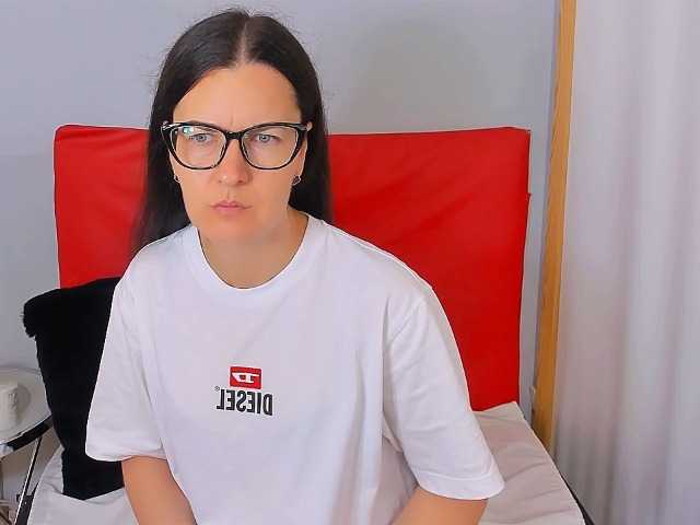 NadiaAmore online show from July 1, 5:41 am