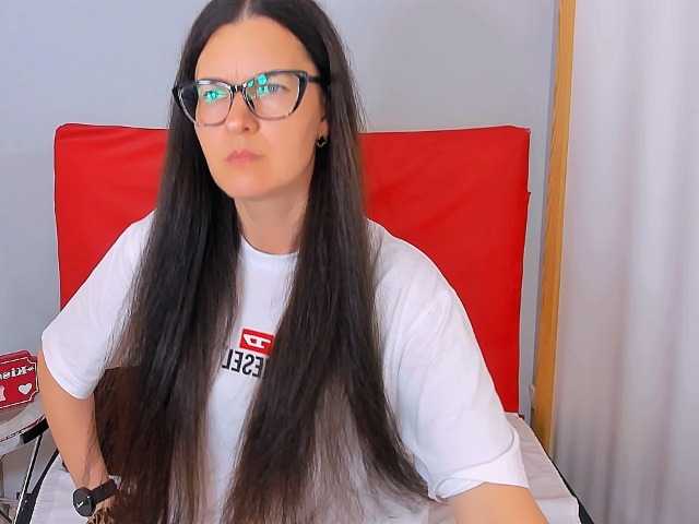 NadiaAmore online show from July 1, 10:05 am