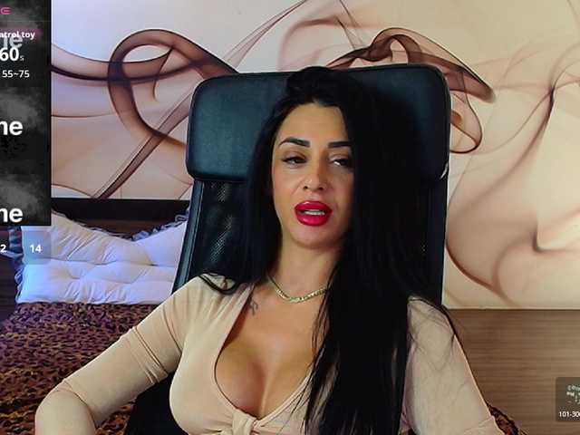 NaomiScarlett online show from August 12, 10:28 am