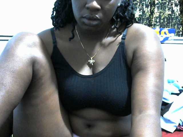 NastyEbony002 online show from September 1, 9:05 pm
