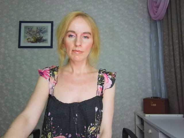 Nata85085 online show from August 12, 8:55 pm