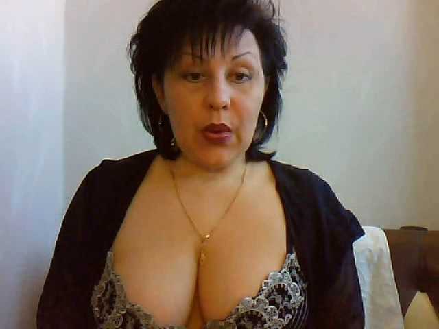 MatureWetPussyZvZ online show from August 16, 8:29 am