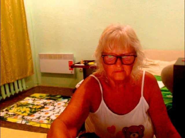 Natalia7634 online show from August 4, 7:44 pm