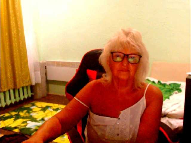 Natalia7634 online show from August 14, 5:00 am