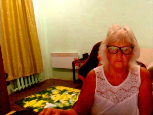 Natalia7634 online show from August 15, 3:43 am