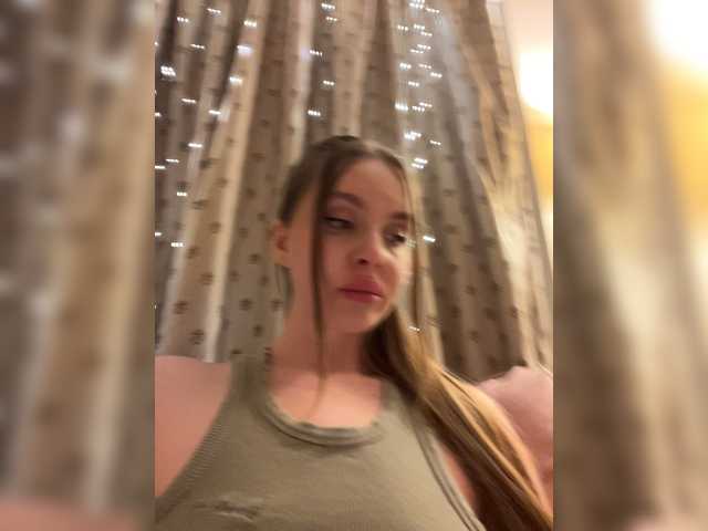 Dollpussy online show from August 15, 8:46 pm