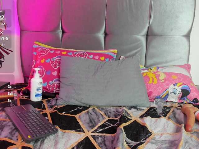 Natasha-wishx online show from August 14, 8:34 pm