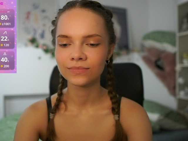 NatashaMalko online show from August 5, 8:12 am