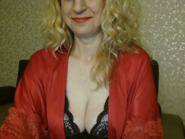 NatashaNannette online show from July 30, 10:05 pm
