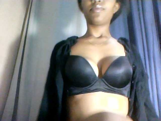 Nathiii online show from July 29, 10:55 am