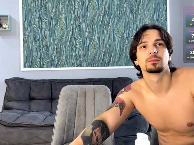 Naughty-Mailey online show from August 2, 5:47 am