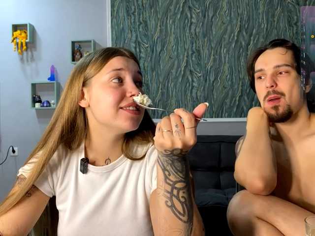 Naughty-Mailey online show from August 14, 5:22 am