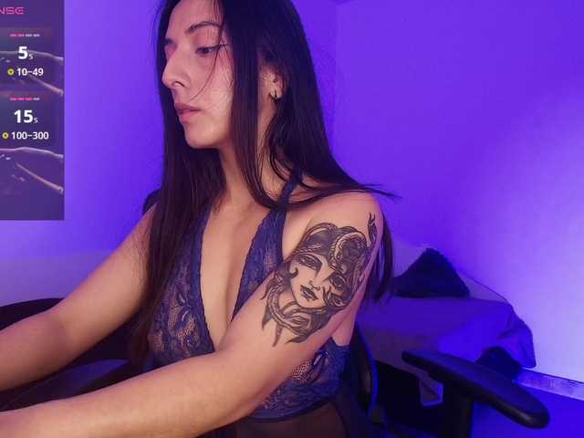 NicolWhitee online show from August 3, 2:46 pm