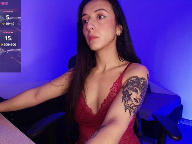 NicolWhitee online show from August 12, 11:56 am