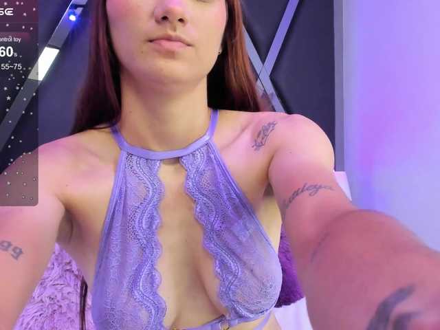 NicolleRosse online show from April 15, 2:24 pm