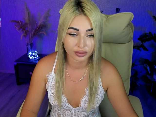 NikaStill online show from August 13, 2:25 am