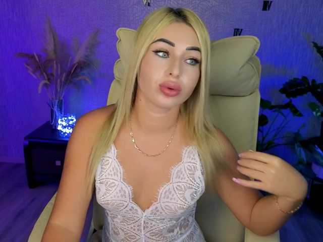 NikaStill online show from August 16, 3:21 am