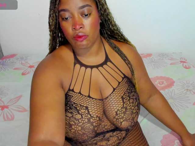 NinaaGrey online show from August 21, 11:55 pm