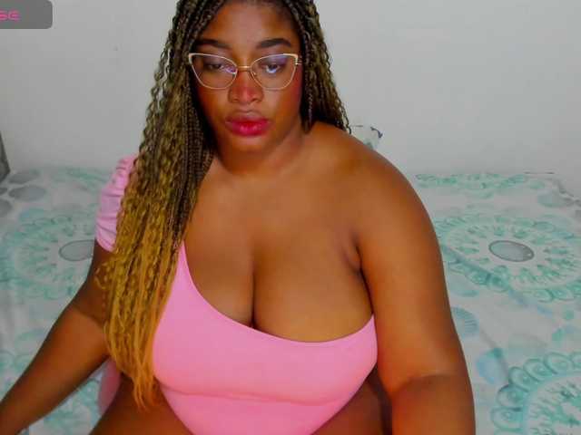 NinaaGrey online show from August 26, 12:40 am