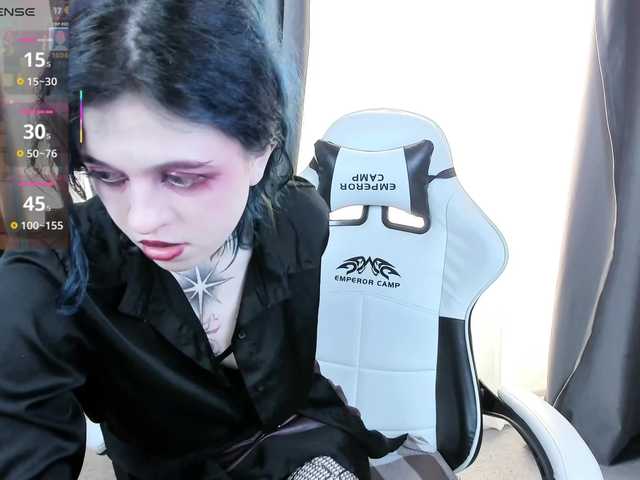 NoelleGothicShadow online show from April 10, 2:05 am