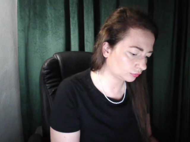 NoraHot online show from July 31, 11:05 am