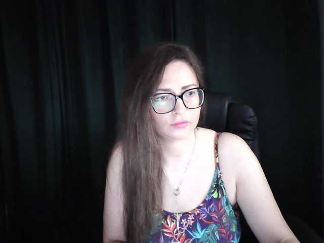 NoraHot online show from August 6, 11:09 am