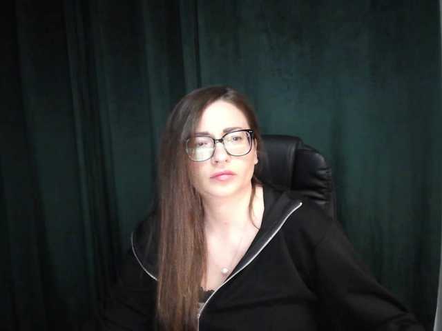 NoraHot online show from August 10, 3:24 pm