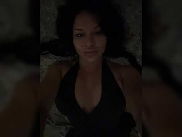 NotBellucci online show from July 31, 10:15 pm