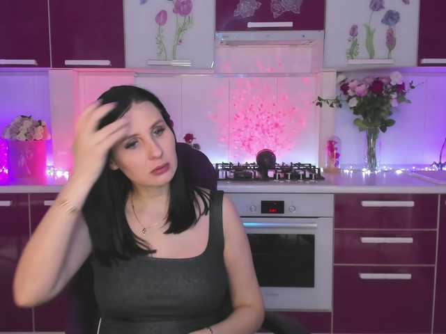 Olivija2020 online show from August 15, 9:19 pm