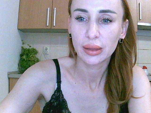OlixcLaSewx online show from July 25, 9:24 am