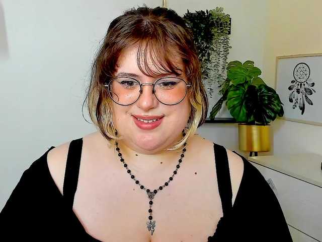 OpheliaLush online show from August 13, 9:56 am
