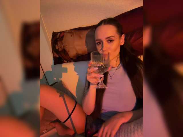 Italianka online show from July 25, 10:36 pm