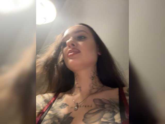 Italianka online show from August 7, 9:37 pm