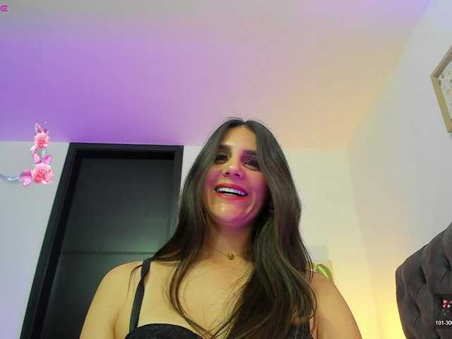 OrnellaHamilton online show from August 15, 5:11 am