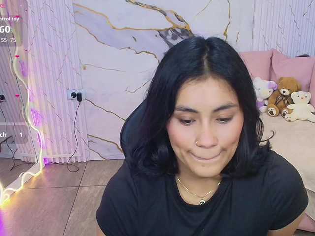 PEACHY-TAY online show from August 10, 1:56 pm