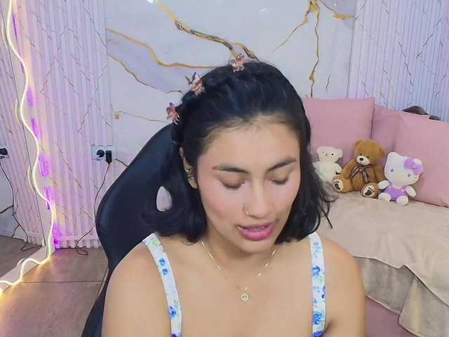 PEACHY-TAY online show from August 11, 11:45 am