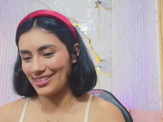 PEACHY-TAY online show from August 13, 2:53 pm