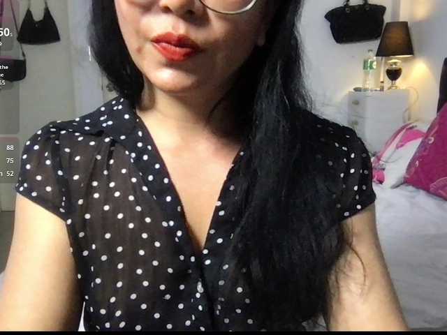 PadThai online show from August 8, 11:43 am