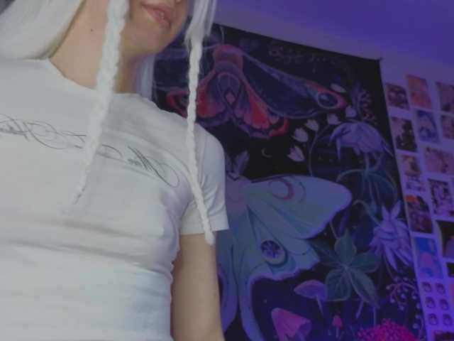 PeacchyPawss online show from June 29, 10:40 am
