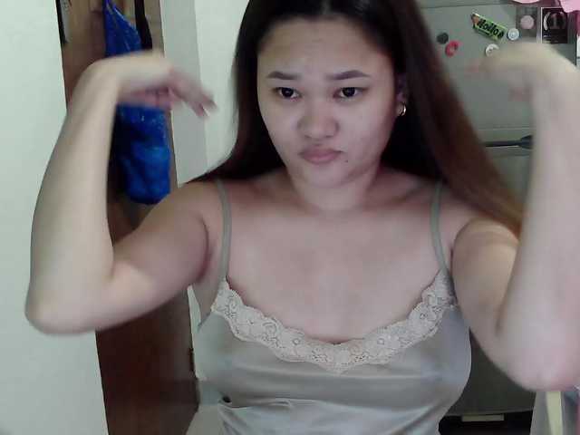 PeachyBabe online show from August 7, 1:38 am