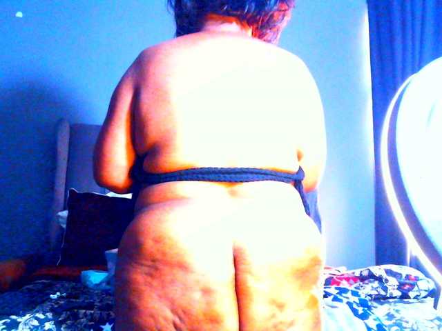 PearBlu38 online show from July 23, 2:19 pm
