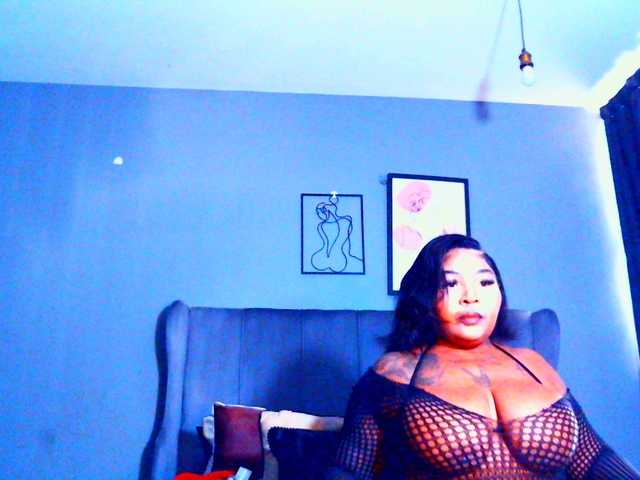 PearBlu38 online show from July 26, 12:43 pm