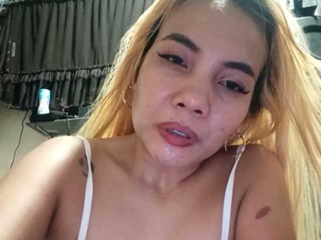 Pempemliciouss online show from August 14, 1:37 pm