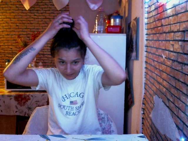 hottymomxx online show from May 3, 7:41 pm