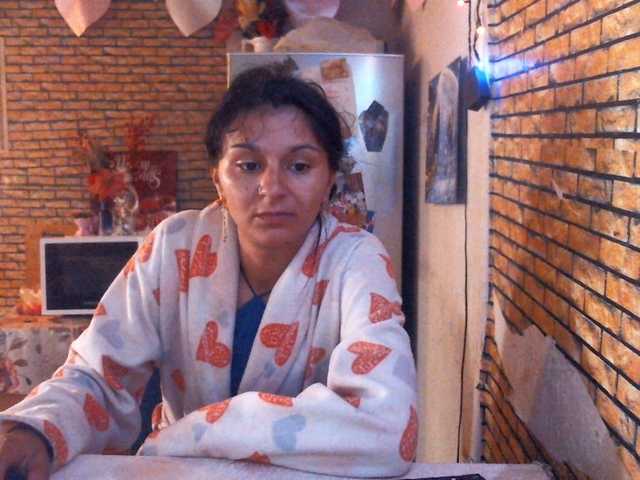hottymomxx online show from May 24, 6:27 am