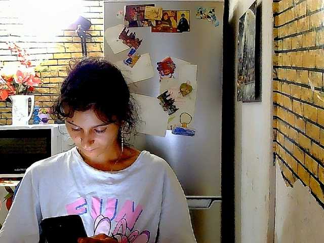hottymomxx online show from July 20, 8:45 pm