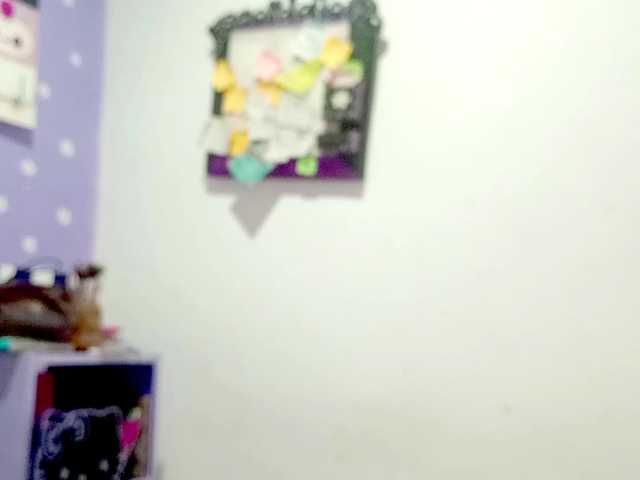 PetiteIvoryqueens online show from August 16, 5:55 am