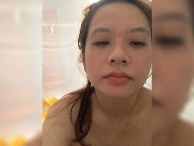 Phoebe90 online show from July 14, 5:23 am