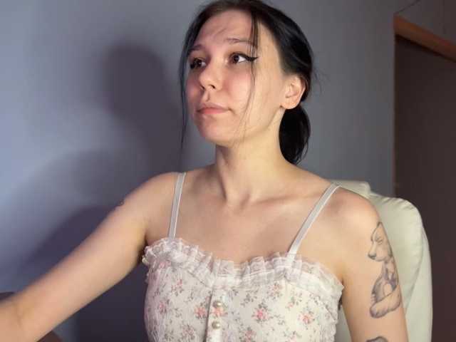 PinkDolly18 online show from June 11, 9:21 pm