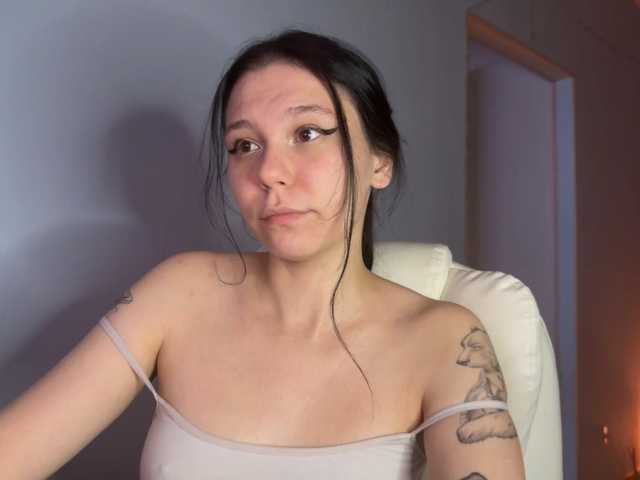 PinkDolly18 online show from June 26, 9:51 pm
